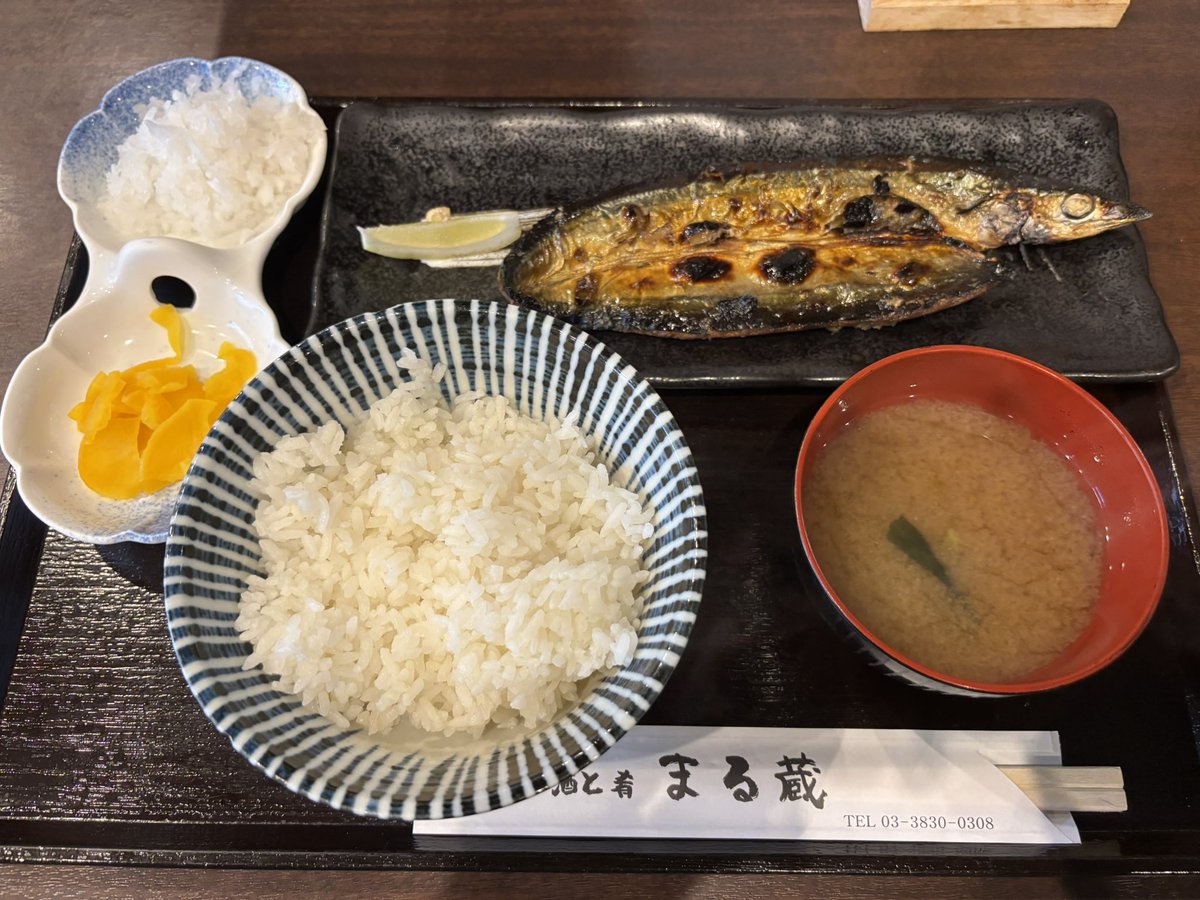 Foodporn00001's tweet image. Yum! Lunchtime. A simple yet wholesome Japanese grilled fish set meal.
This will certainly fill you up.

#Lunchtime   #foodie   #fish #meal