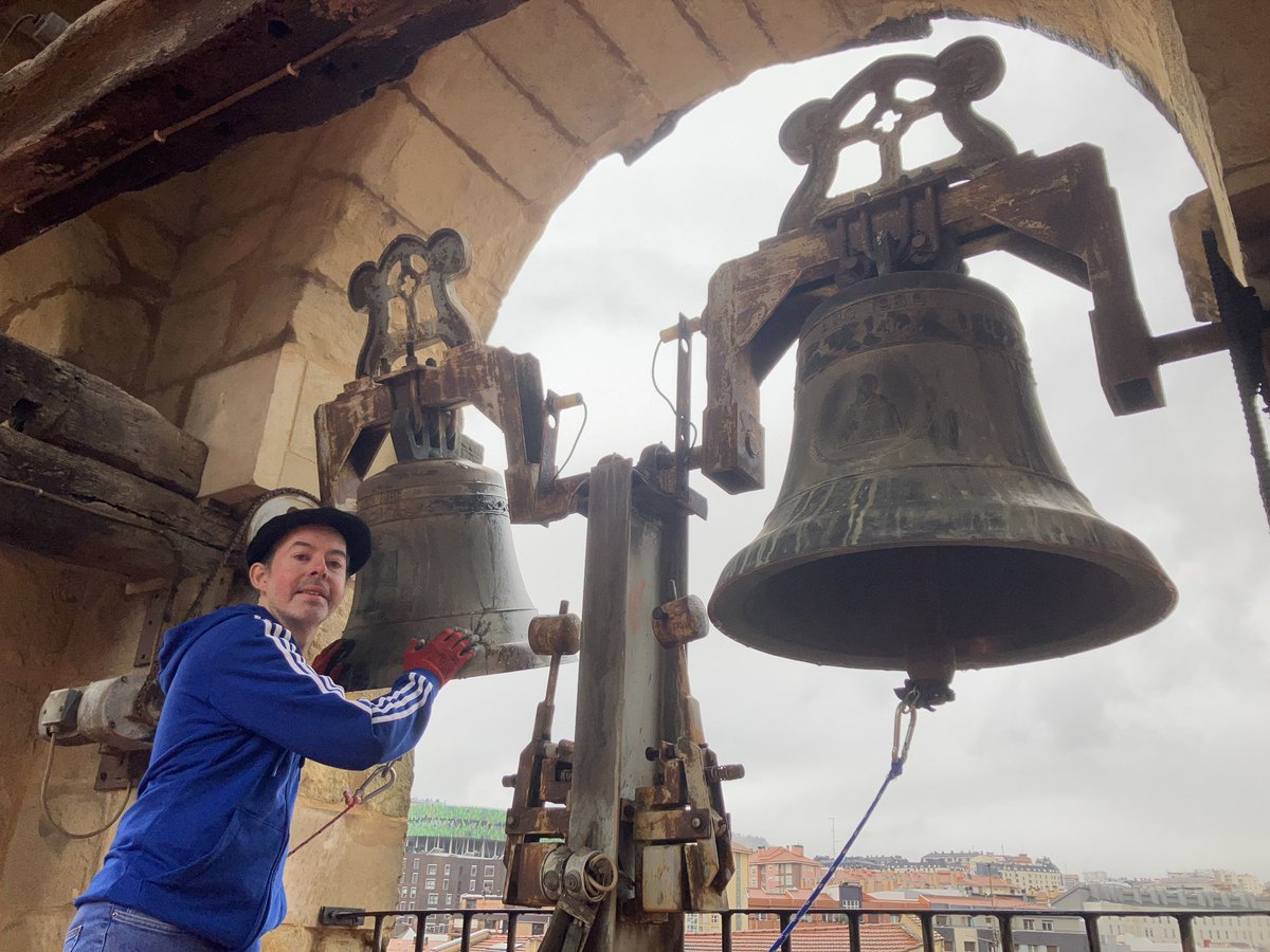 Feliz día de #santotomas #bilbao #campanerodebilbao #aitorloizaga #campanas #toquedecampanas #eleizmuseoa #atxuri #gabonak