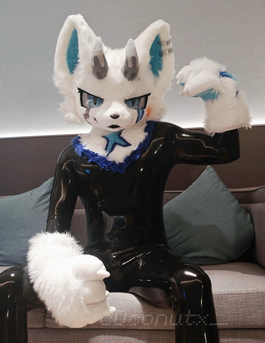 Rubber_c0conut's tweet image. Avatar
Hood &amp;amp; 📷:@LongSheng0576