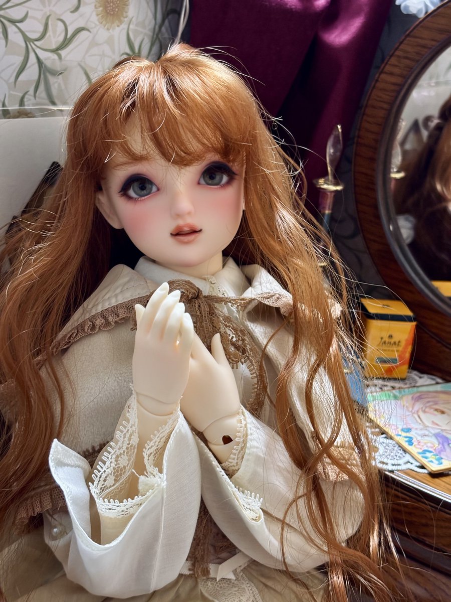 soikaripupu's tweet image. #SD13クロエ
本日、初めての大きなサイズのドールとして、クロエちゃんをお迎えしました。
なんだかほわっとしたクロエちゃんが来てくれました。

お名前は、「アニス」ちゃんです。

心地よい重さと可愛さです💕
#プティドゥカンティーニュ さんのドレッサーも似合って、眼福です☺️