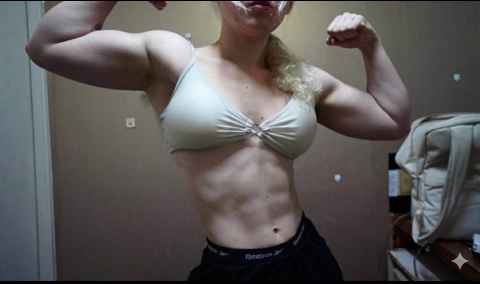 Findom Muscle mommy tweet media