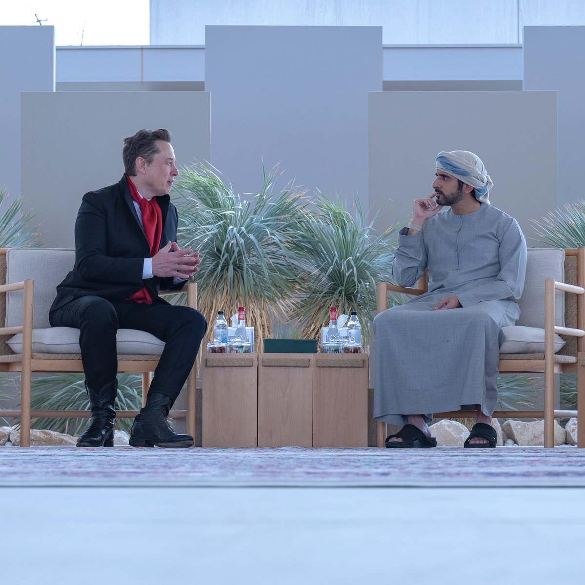 HamdanMohammed's tweet image. I very much enjoyed a multifaceted discussion with Elon Musk on space, technology and humanity. Excited to see what the future holds.

@elonmusk
