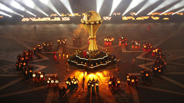 المغرب يدشن منافسات كأس أمم إفريقيا 2025 - ولي عهد المغرب يرعى حفل الافتتاح في مركب الأمير مولاي عبد الله - عروض فنية وثقافية تعكس الموروث المغربي والإفريقي 