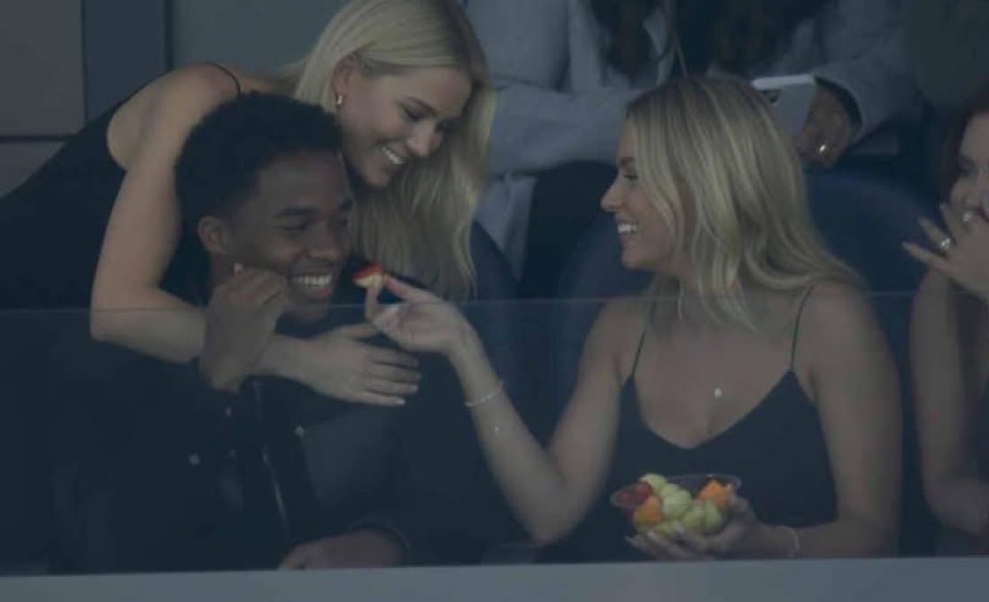 falasantin's tweet image. Não tá pontuando no sofascore mas no neyscore 🔥