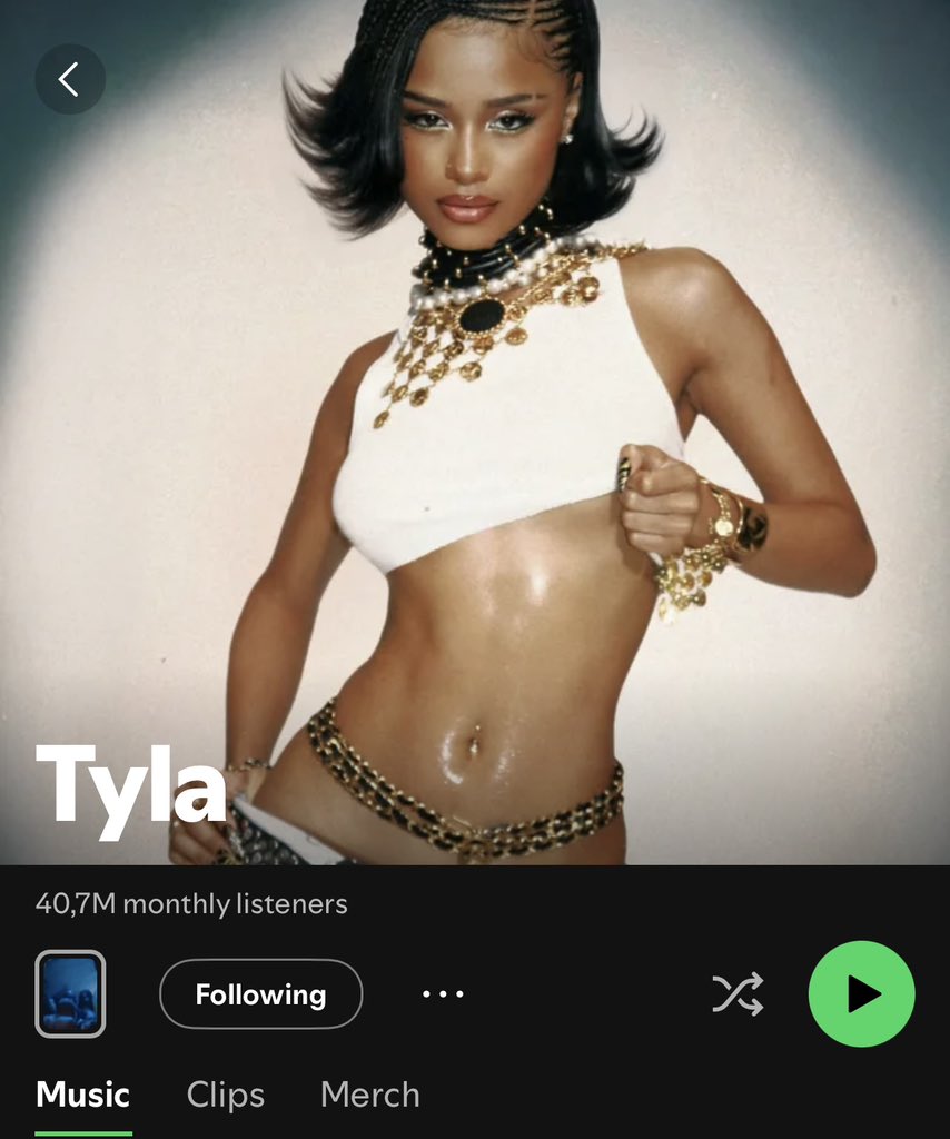 nicki really the stander