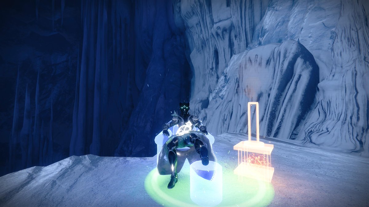 #DawningFashion2025 
<a href="/Bungie/">Bungie</a> <a href="/DestinyTheGame/">Destiny 2</a> <a href="/Destiny2Team/">Destiny 2 Team</a> 

Who likes cats?!

Bungie ID: BoB TIER 0#0872