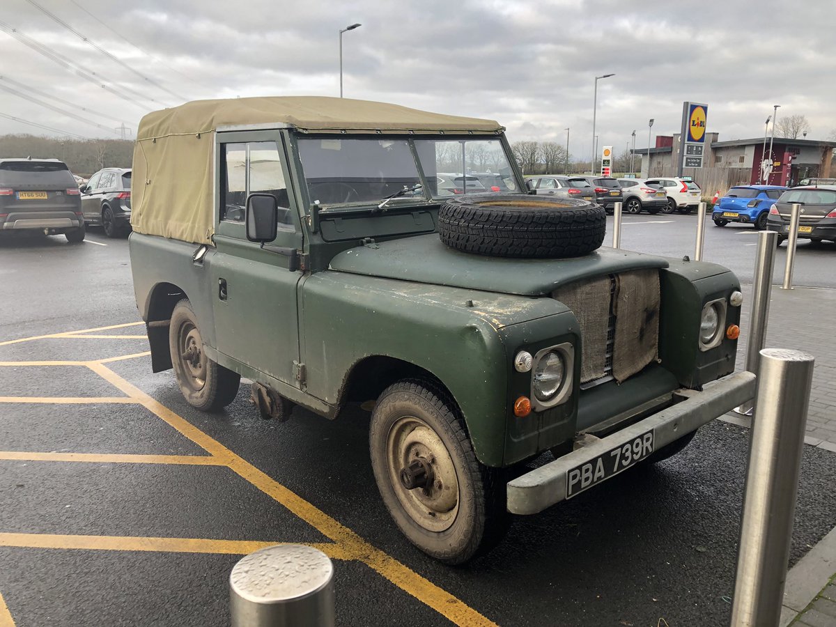 Scott Brownlee tweet media