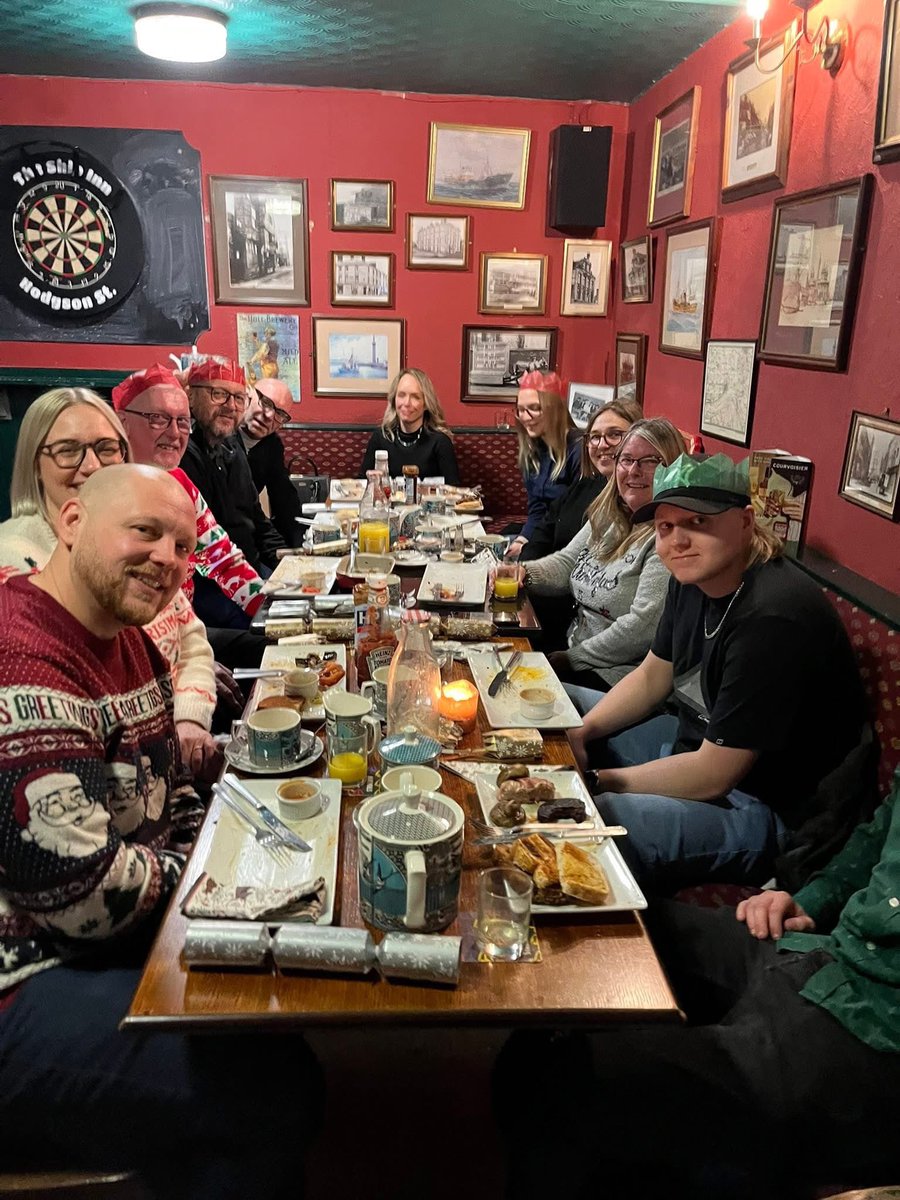 ShipInnHull tweet media