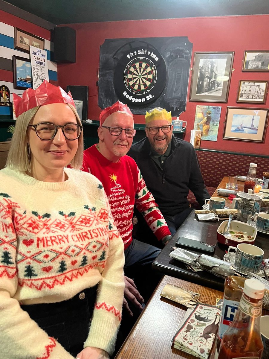 ShipInnHull tweet media