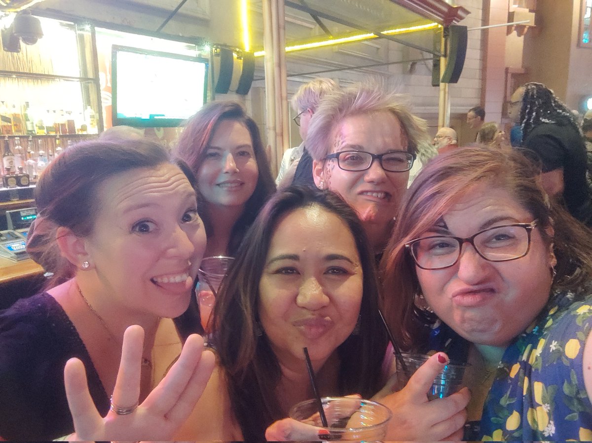 Christine Pabst tweet media