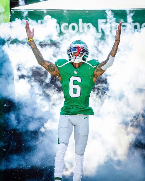 thomasrp93's tweet image. This man saved the Eagles from WR purgatory, has a strong case to be the best route runner in the NFL, and never complains, always just keep working.

And somehow still doesn't get the recognition he deserves.

#Eagles