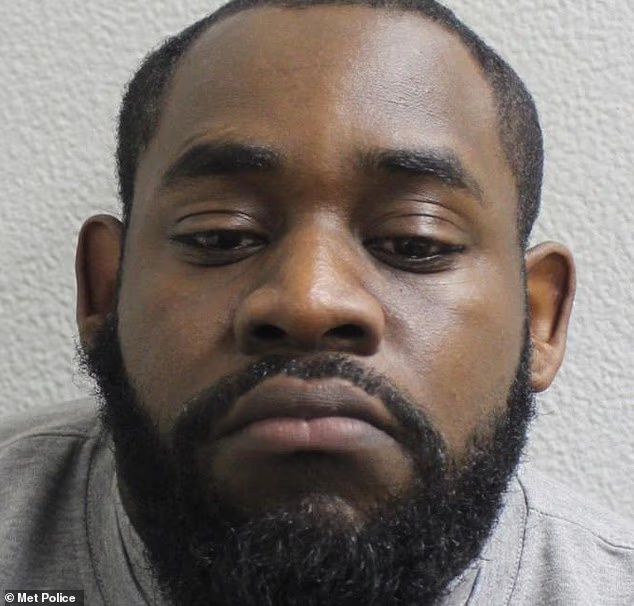 🚨HORRIFIC STORY OF WEAK CRIMINAL COURTS AND A BROKEN BRITAIN

SENTENCED TO FIVE YEARS

ONLY HAS TO SERVE THREE YEARS UNDER EARLY RELEASE SCHEME

FOR MURDERING A GOOD MAN IN FRONT OF HIS WIFE

THIS IS NOT JUSTICE

Andrew Clarke was with his wife Cairistine in a store when Demiesh