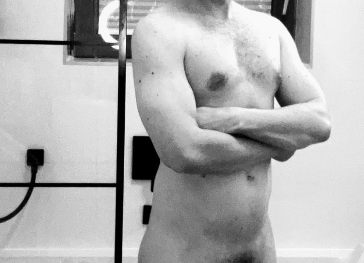 pronebone10's tweet photo. Measured form. Deliberate control. https://t.co/WNQCBOm3PQ