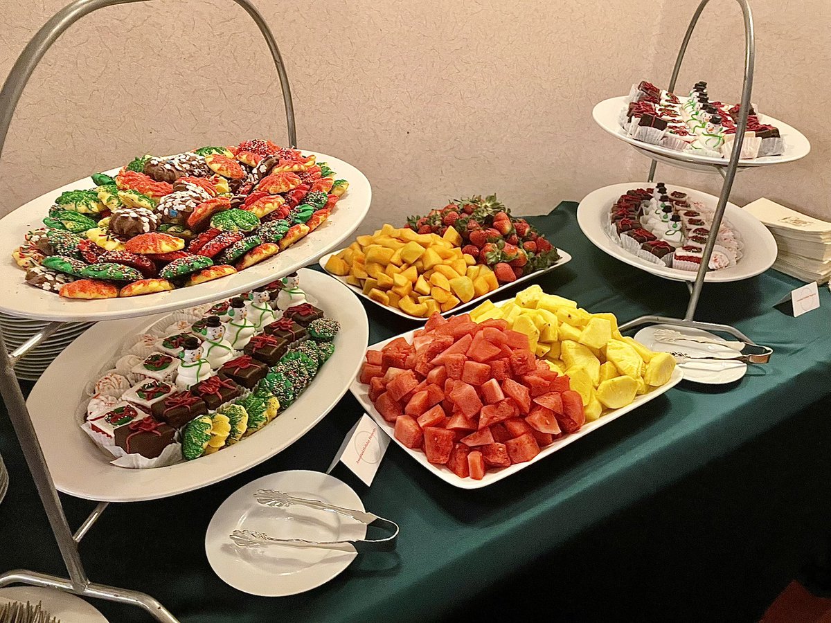 Honored to cater a recent gathering at the Cardinal’s Mansion with the Archdiocese of Chicago 🍽️
Stefani Prime catering is available for your next private event.