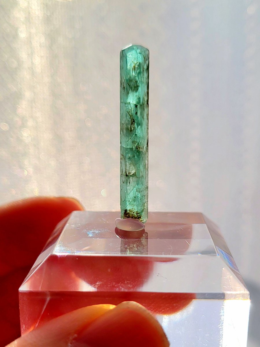 KleCru's tweet image. 深夜のエメラルド🇺🇸
もう寝なきゃ