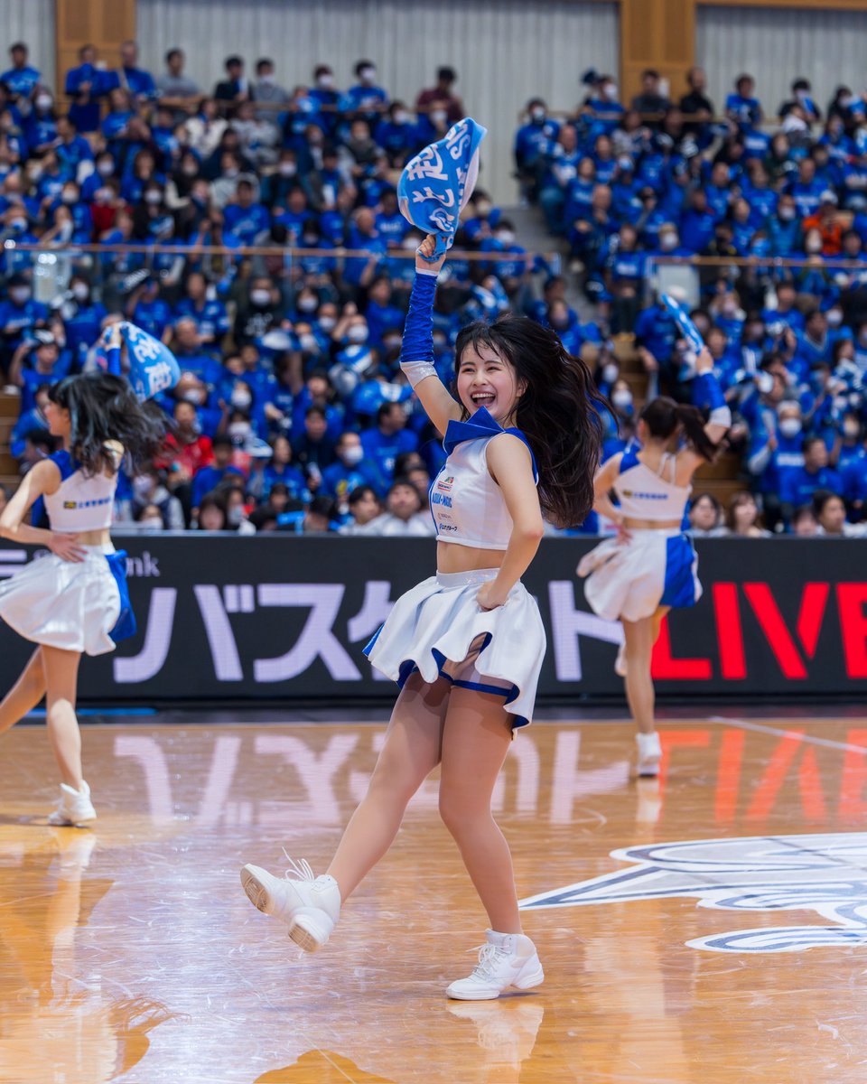 新パフォーマンス「Pom Pom Pop」 2025.12.13（土）広島戦GAME1