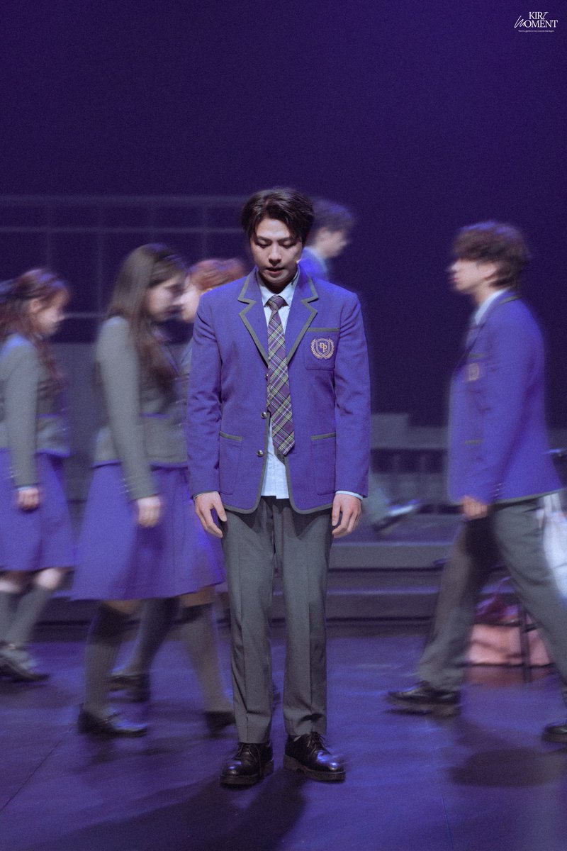 1209Pekaboo's tweet image. 251221 뮤지컬 #타오르는어둠속에서
까를로스 役 #박정원 

지금쯤 별들이 환하게 빛나고 있겠지