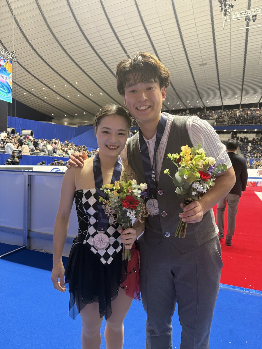 skatingjapan's tweet image. 第94回全日本フィギュアスケート選手権大会が終了しました
たくさんのご来場、温かいご声援ありがとうございました
大会の詳しい結果はこちら
jsfresults.com/National/2025-…