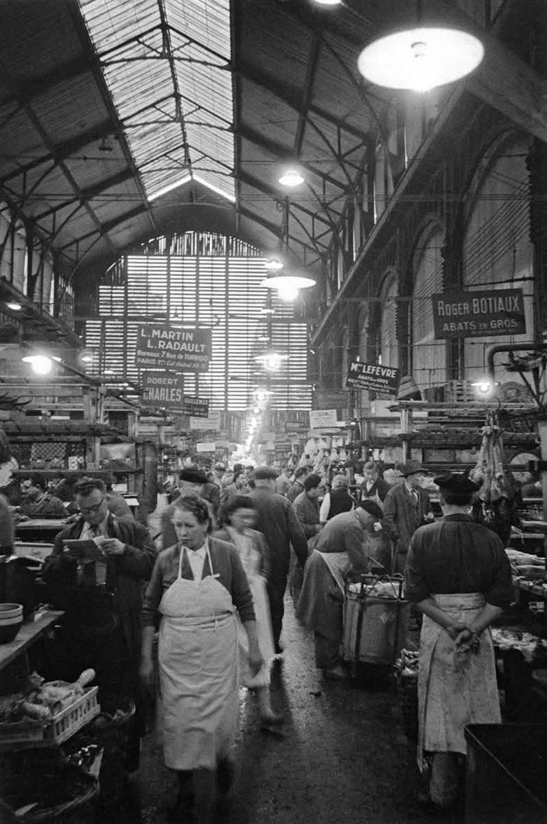 ParisAMDParis's tweet image. Les Halles de Baltard. 
1956. Paris