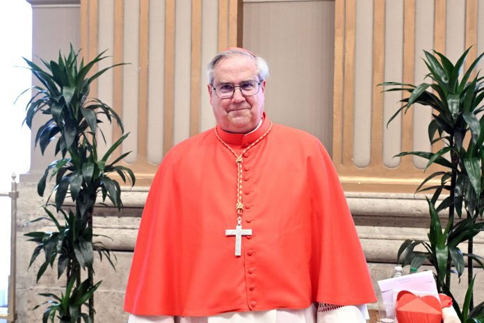 Monseñor Rossi: “Cuando un número es más que un rostro, empezamos a rumbear mal”

• El arzobispo de Córdoba y cardenal advirtió sobre la naturalización del ajuste y cuestionó el avance del individualismo, el vaciamiento de la política y el juego online, que “está destripando