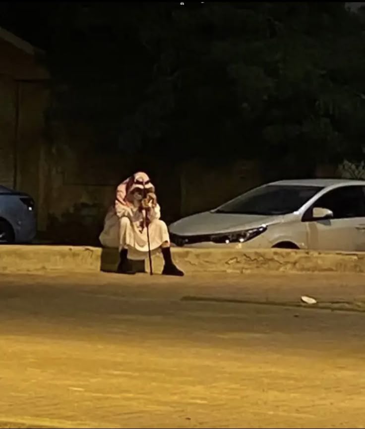 يـارب وإن ضـاقـت فأنـت رب السعـة
اللهم اشرح لي صدري ويسر لي أمري.