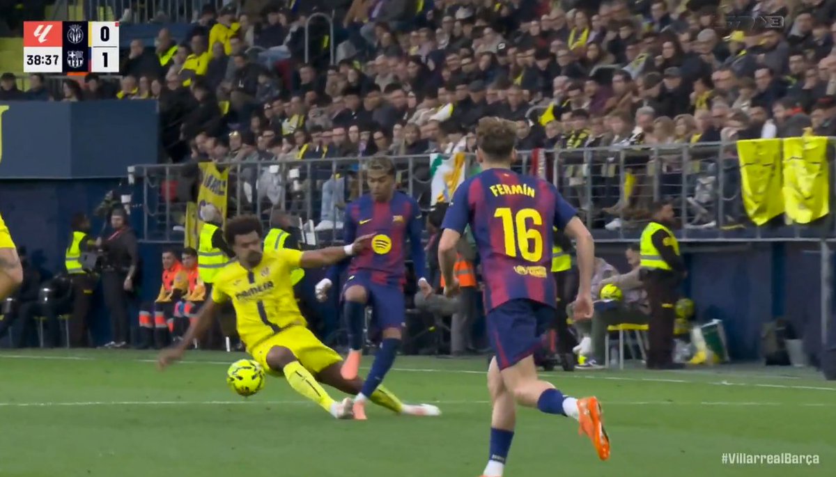 VAR 4 YOU tweet media