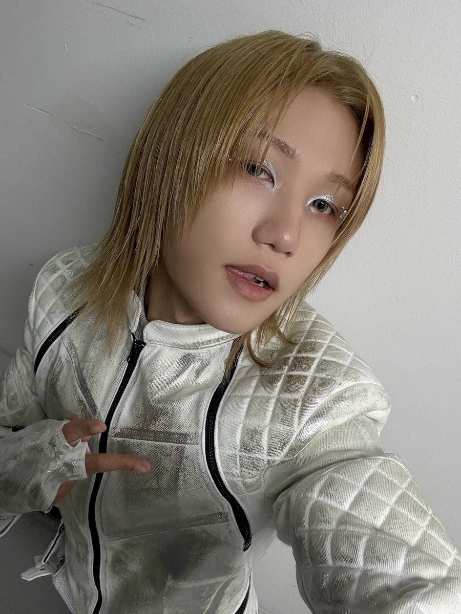 P1H_members's tweet image. WORK ⚙️

#P1Harmony #JONGSEOB