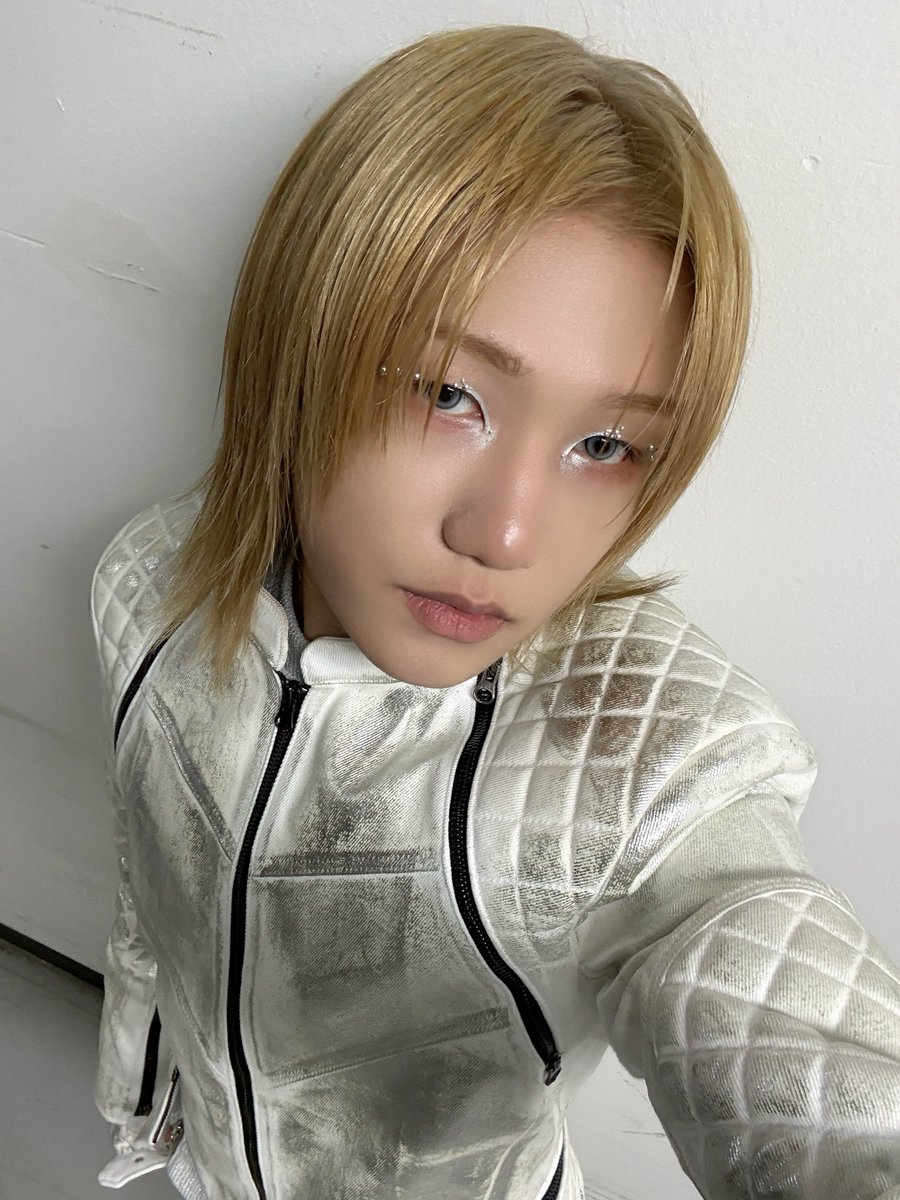 P1H_members's tweet image. WORK ⚙️

#P1Harmony #JONGSEOB