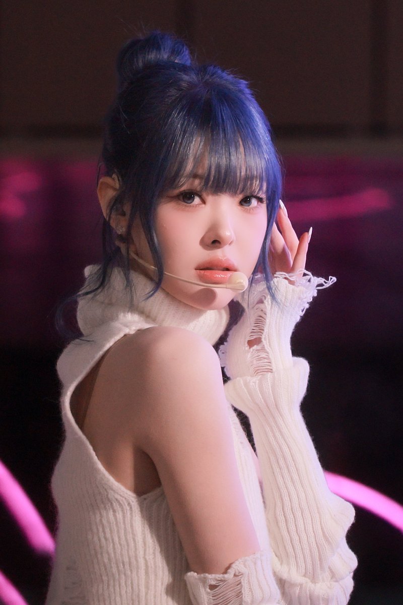 dalcomi77's tweet image. 251220

현실이 이렇게 예쁠 수 있을까✨️

#린 #Lynn #트리플에스 #tripleS