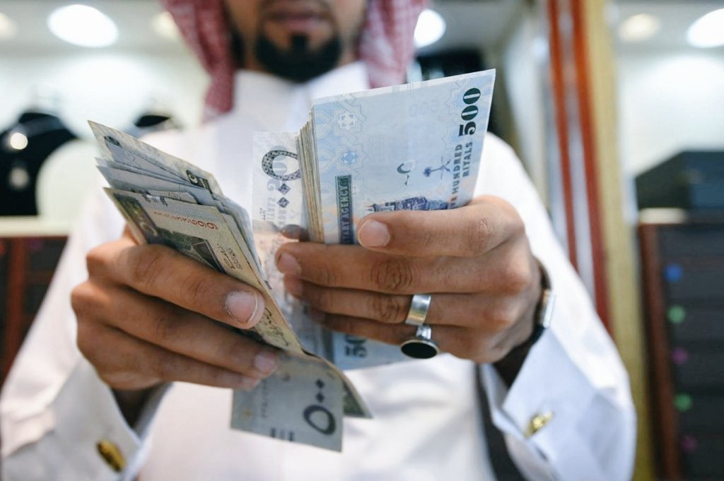 S58254Sarh's tweet photo. بختار حسابين من التغريدة هذي 
      هدية "50 " الف ريال 
         موعدنا بعد الفجر 
رتويت للتغريدة + لايك❤️ + تعليق بنقطه👌
#برشلونه_فياريال https://t.co/jFNFaBhROO
