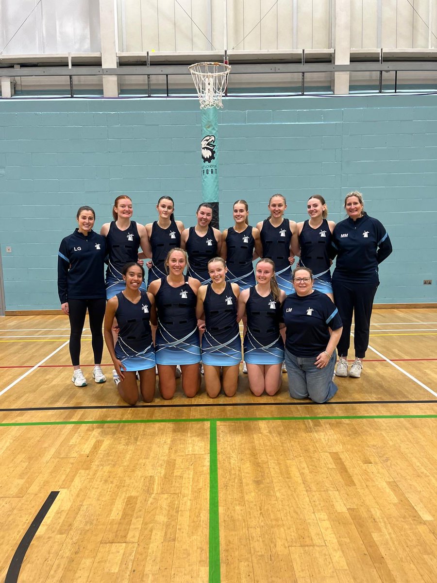 The Downs Prem team go ho ho hopping into Christmas with a strong win v a competitive ⁦<a href="/NewCambellNC/">New Cambell Netball</a>⁩ Final score 60-45 ⁦<a href="/mjcmansfield/">Melanie Mansfield</a>⁩ is wrapped with the team’s performance. 🙄🎁🎄🧑‍🎄