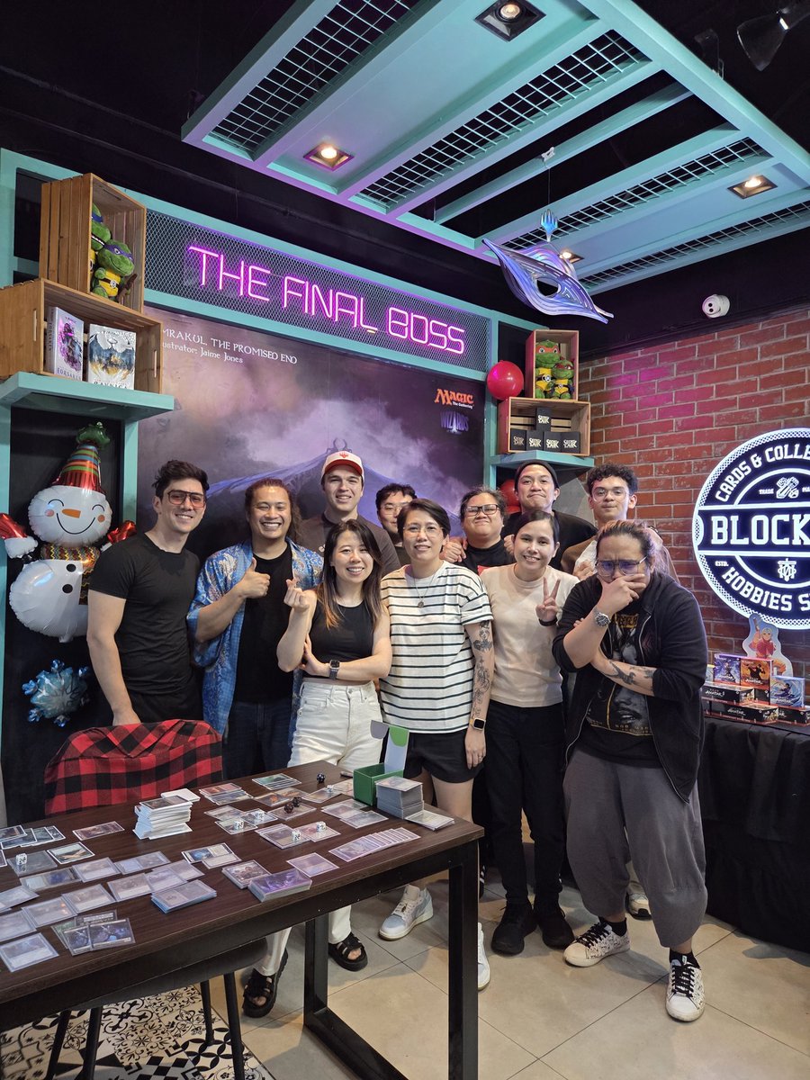 WhaleHeda tweet media