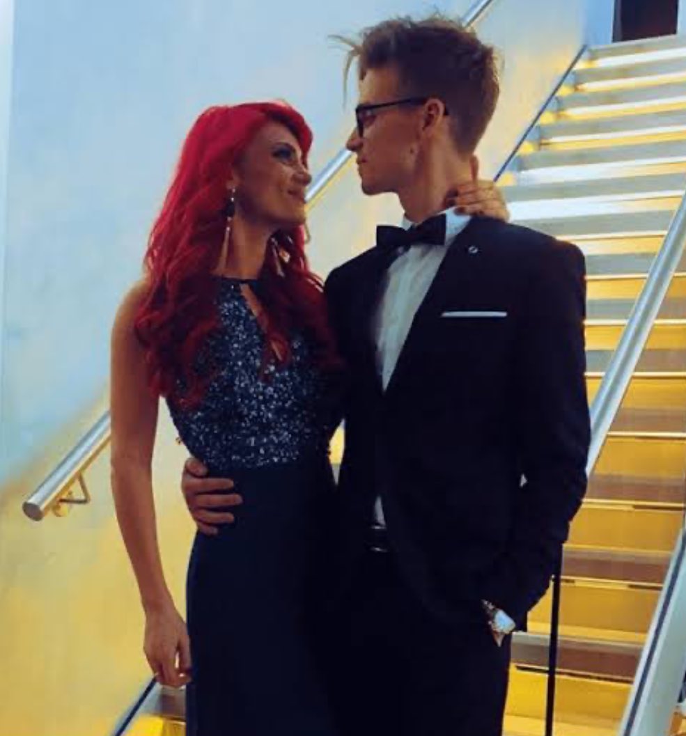 scdbuzz's tweet image. “i may not have won the glitterball, but i won something much more special” same words different font. george clarke you’re a changed man and im so proud of you. you’re still a winner🤍 #StrictlyComeDancing