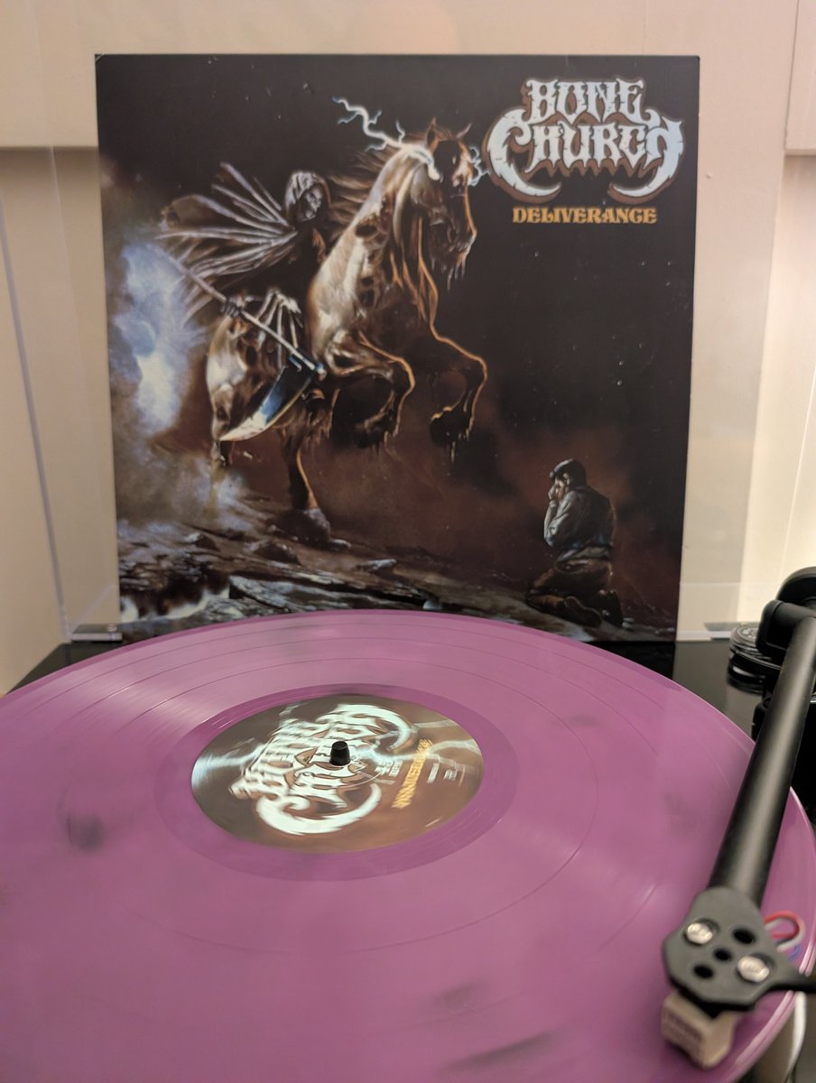 bigeuzi's tweet image. #nowspinning #BoneChurch #Deliverance #45rpm #stonermetal @music_ripple #vinylcollection