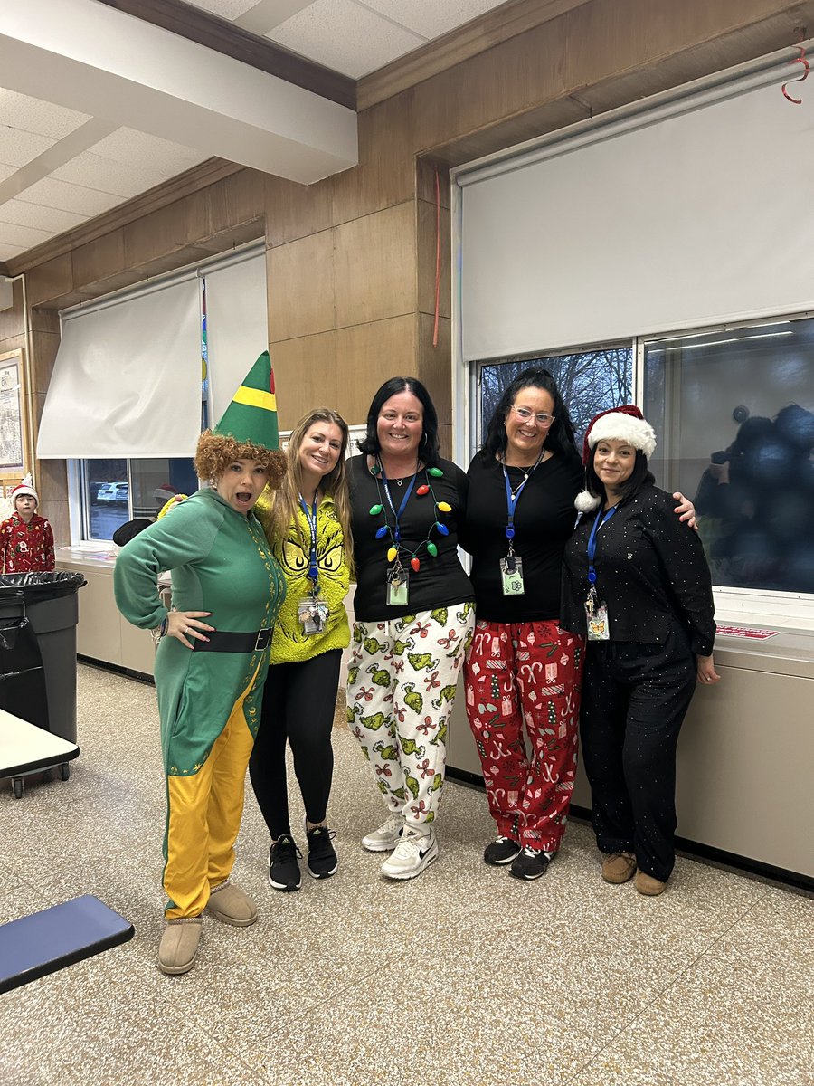 MAHOPAC BLESSING tweet media