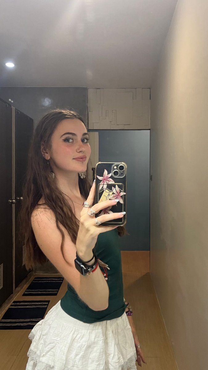 Graciespencer_fan tweet media