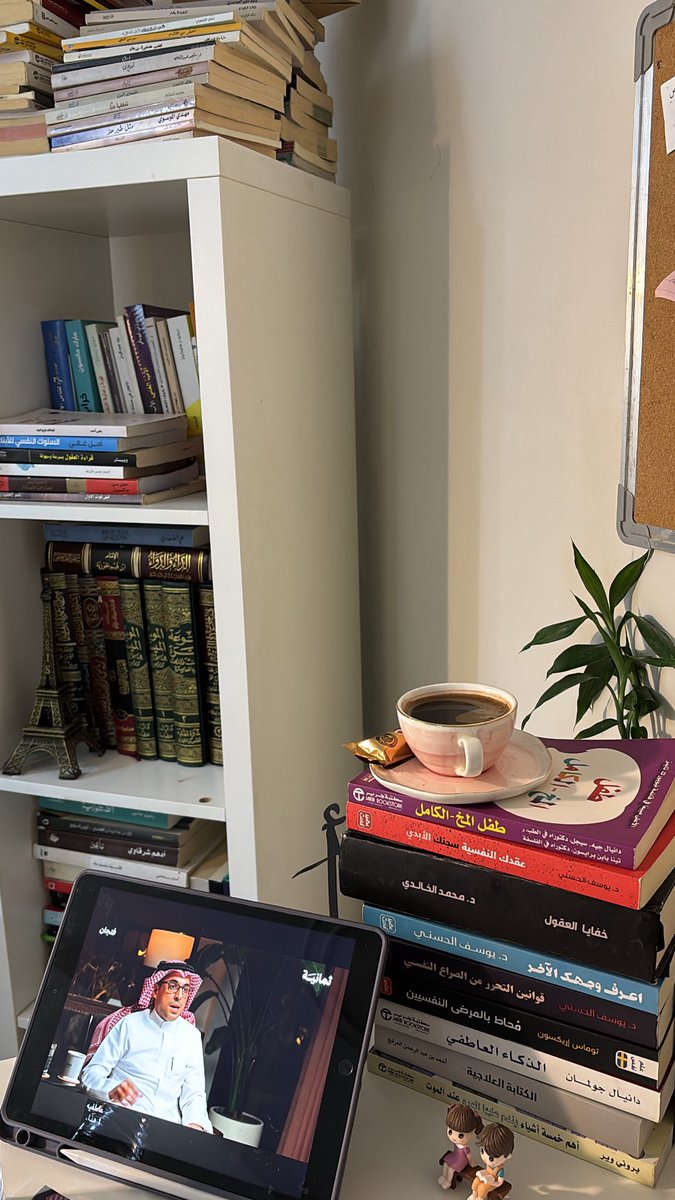 وجود البلاء في حياتك ليس دائمًا سخطًا من الله،
ربما في خفائه عطاء أعظم،
ورفعة ومنزلة،
لن تصلها بكثرة أعمالك،
بل بلطف اختياره لك .

#صالحة_علي