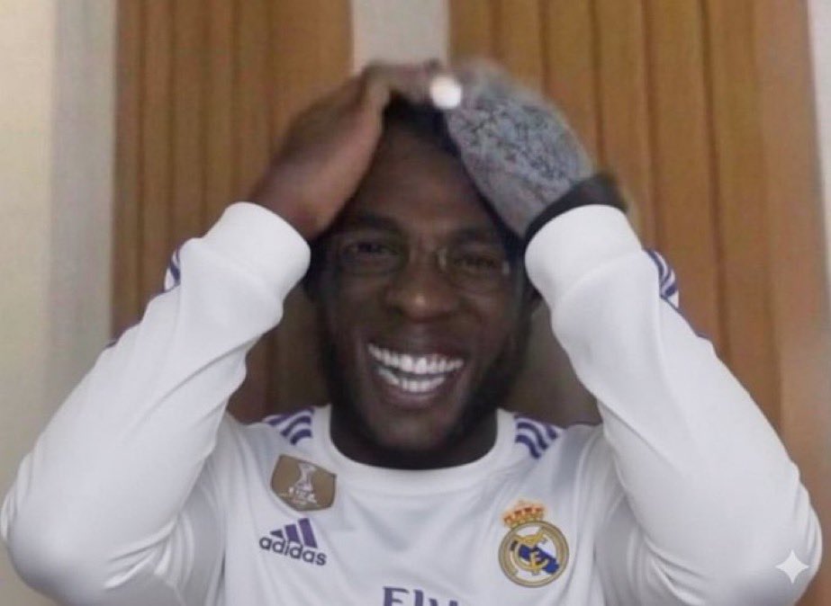 Imagine depending on a red card and a penalty to win Villareal