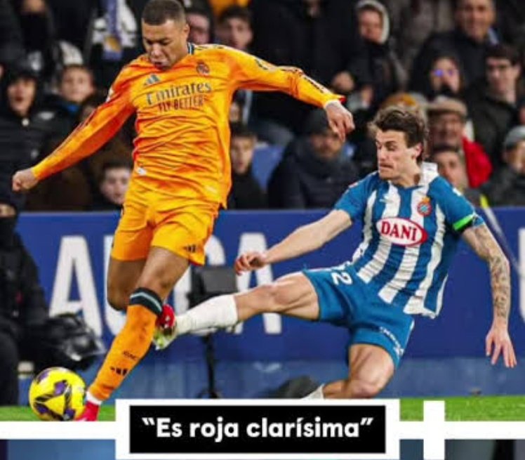 JokerLaporta's tweet image. Estas 2 entradas a Mbappé y Carvajal sólo fueron 🟨, pero la de Renato Veiga a Lamine Yamal 🟥 directa 

Codazo en el ojo a Bellingham: ni falta

Golpe en el estómago a Lamine: 🟥 directa 

¿Entienden ahora por qué ganan tantas Ligas? LADRONES @FCBarcelona_es 💰 #VillarrealBarça