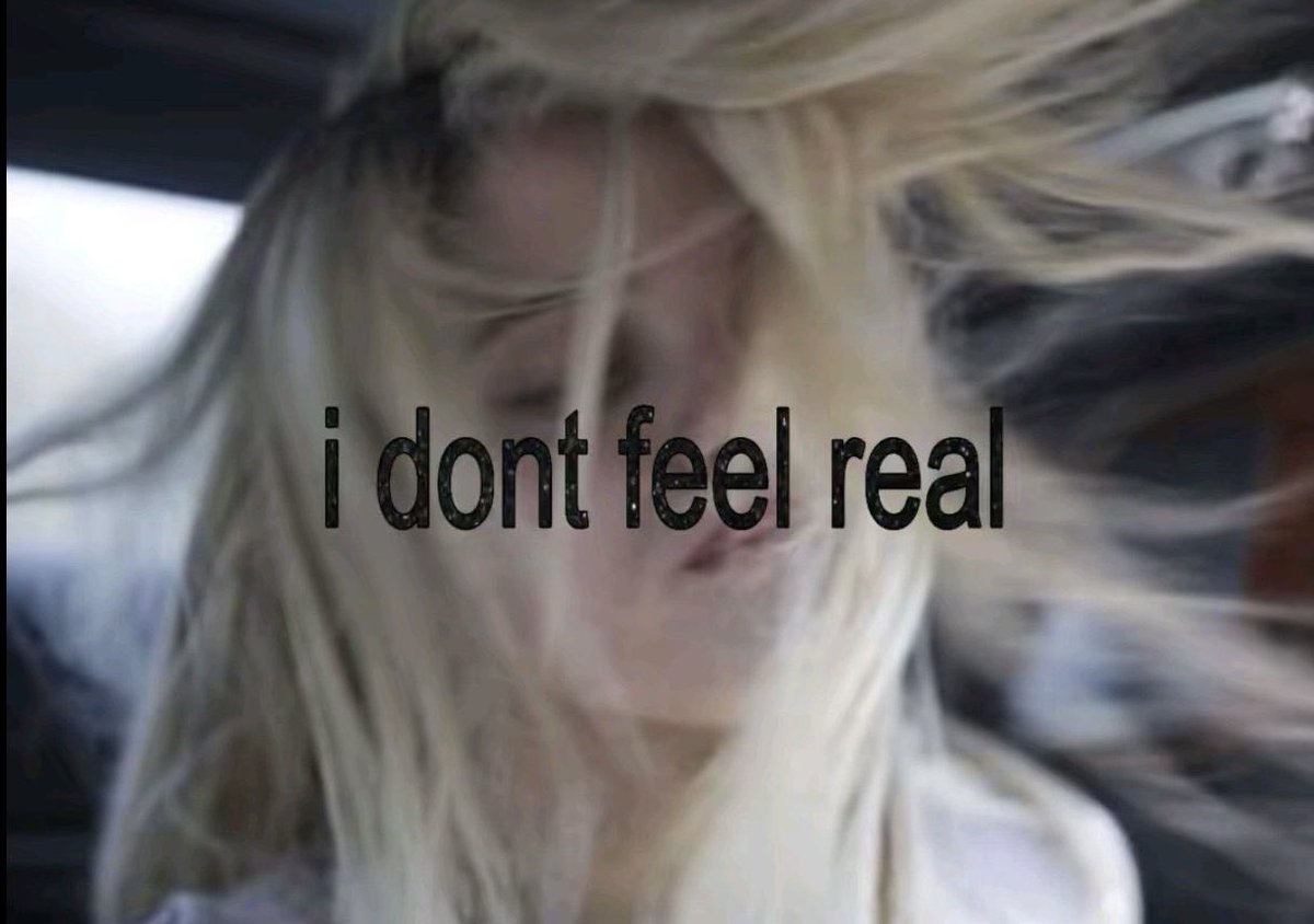 定 (@de3dsoul) on Twitter photo 