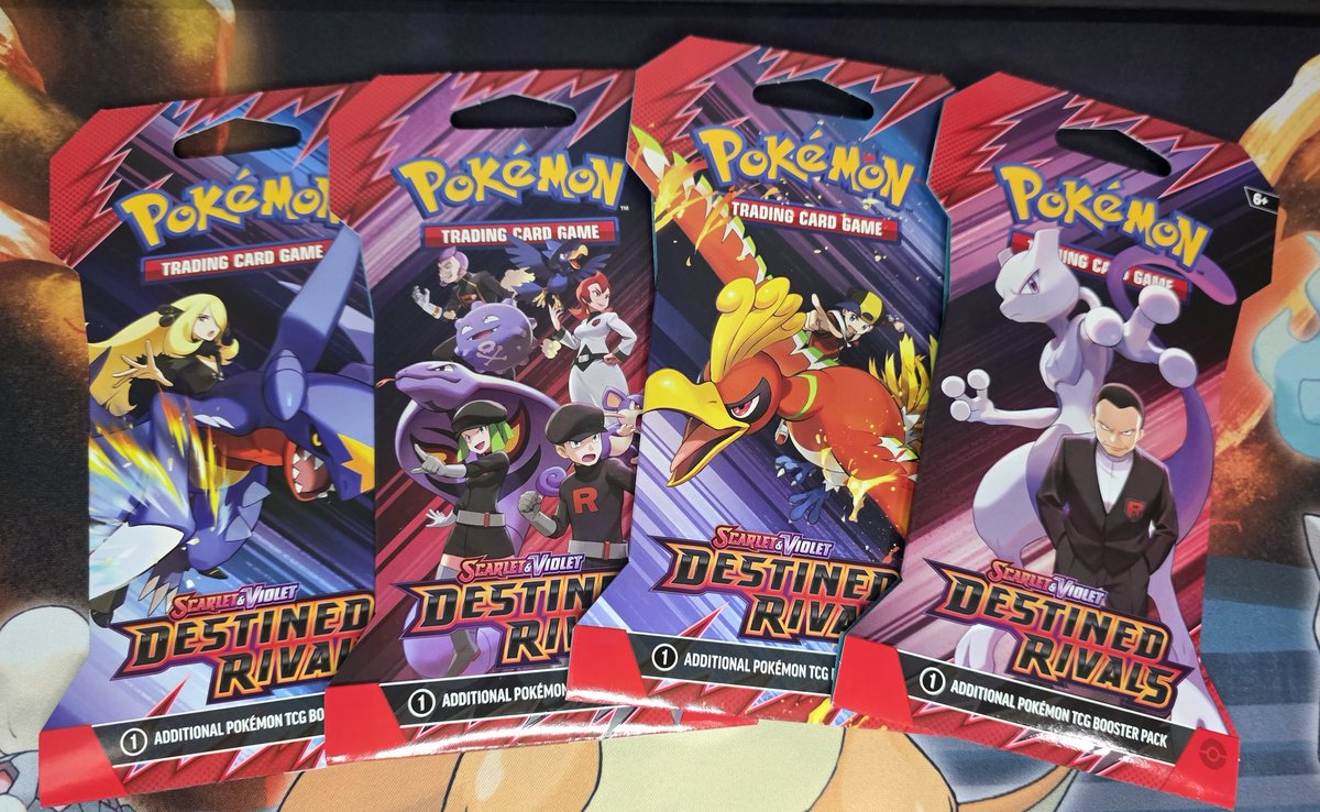 Prof_Atikin's tweet image. Giveaway time! 🎁🎄

Someone will win this full art set of Destined Rivals sleeved booster packs! 

To enter : 🎟

1. Like/Repost
2. Follow @Prof_Atikin 

Bonus entry: 👀 
Show me the first page of your pokemon binder!

U.S. shipping only! 

Winner in 36 hours! ⏰️