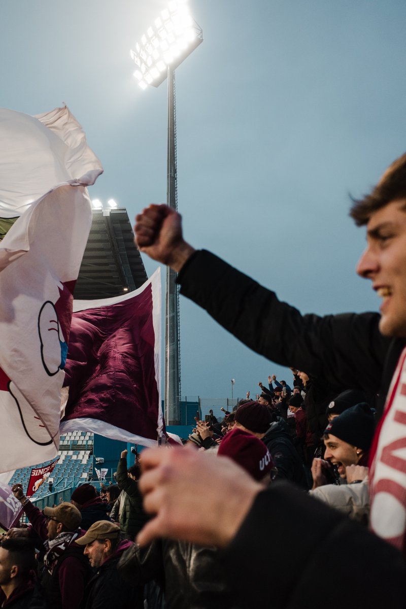 TorinoFC_1906's tweet photo. Quando è gol nel settore ❗️🔥 https://t.co/KQ0VrH6JO7