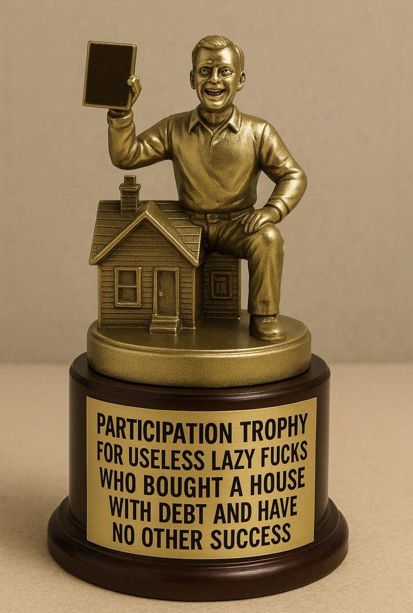 CifrMarek's tweet image. Hledám inspiraci na merch. Mířím správně? 😁