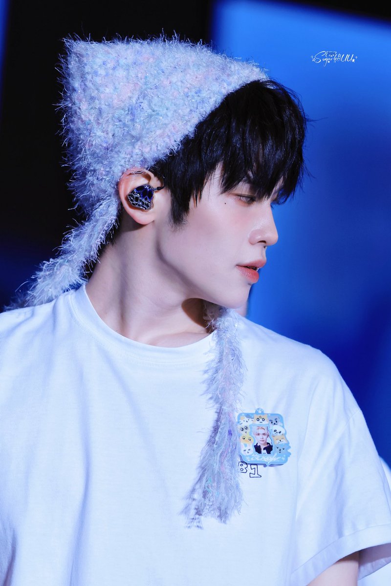 251220 in HK Day 2
Encore HQ. 

완벽한 턱각

#김태래 #태래 #제베원
#제로베이스원   #ZEROBASEONE   #ZB1   
#TAERAE #KIMTAERAE
#キムテレ #テレ #ゼロベースワン