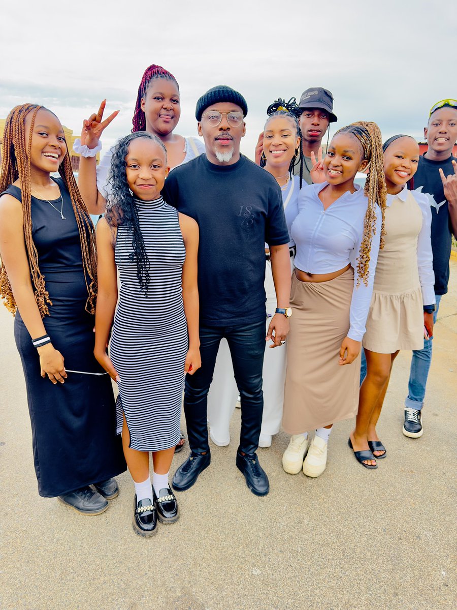 MorerianeTebogo's tweet photo. Niece/Nephews #Familything #Uncle-duties❤️ https://t.co/Q6stj6oWdU