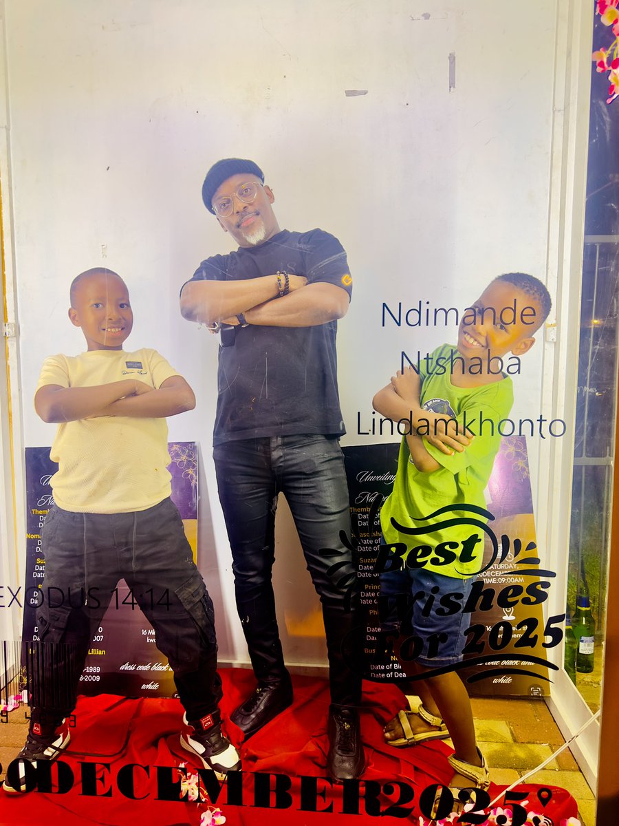 MorerianeTebogo's tweet photo. Niece/Nephews #Familything #Uncle-duties❤️ https://t.co/Q6stj6oWdU