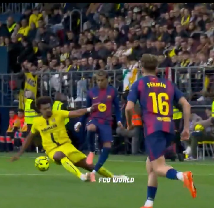 FeyValentine tweet media