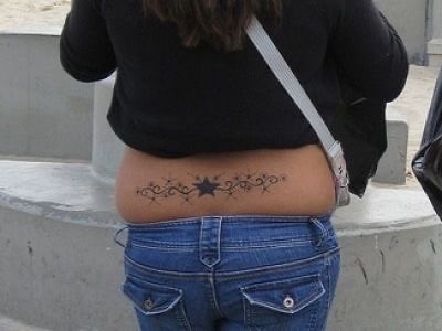 Alirexia444's tweet image. I want a tramp stamp and this just triggered me badly