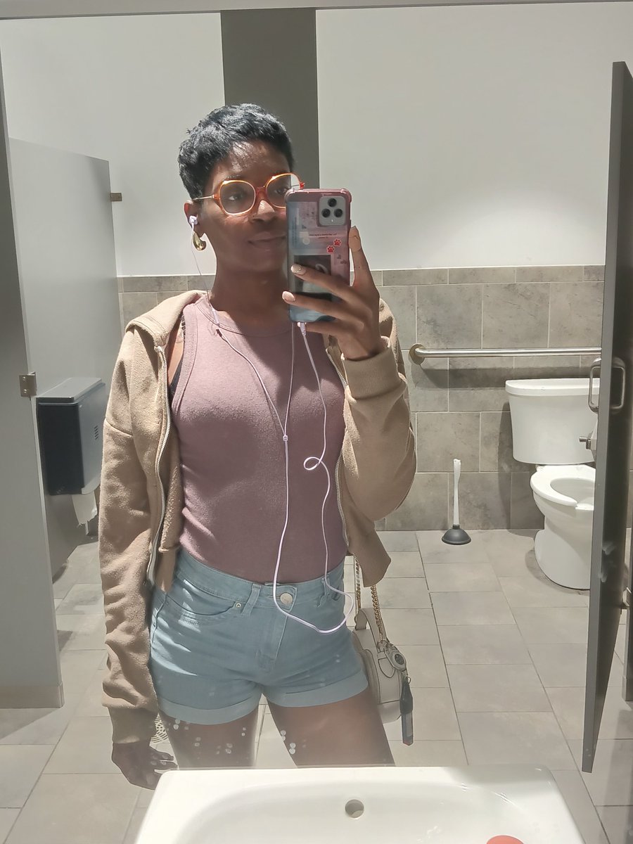 ☆`Bluntifa ✿ Smokerson † tweet media