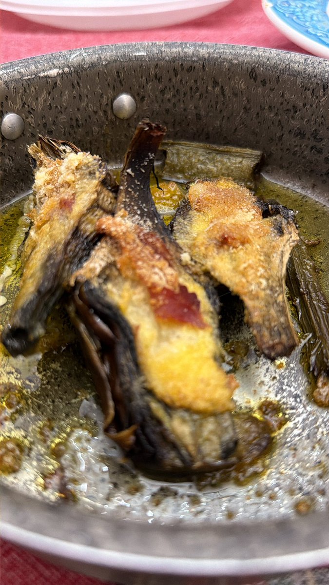 Buonasera a tutte ragazzeeeeeeeee!
Le domenica napoletana alle 18:00 siamo ancora a tavola.
Non potete capire la prelibatezza!
Vi abbraccio tutte ❤️